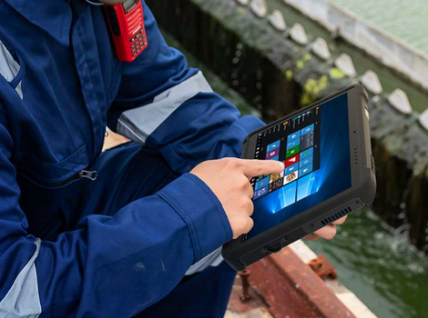 Winmate: Service Tablets for Water Utility Maintenance and Management